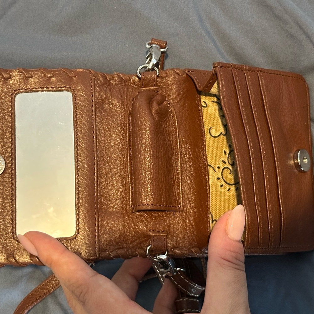 Brown Brighton Leather Crossbody Mini Bag/wallet with Heart Accents - Picture 2 of 4